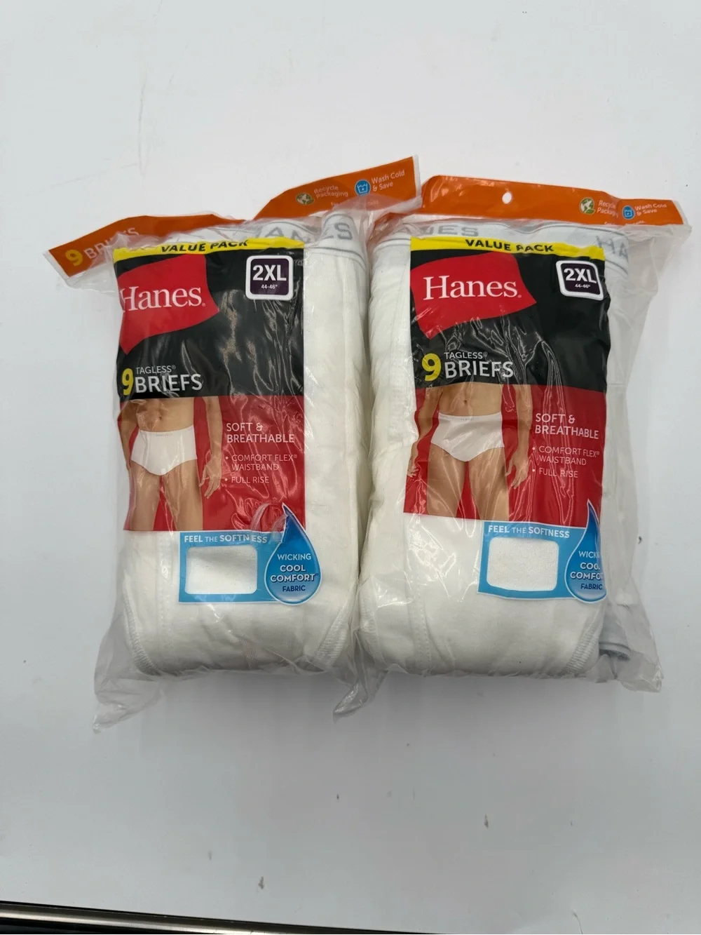Hanes White Men's Tagless Briefs 2XL Value Pack (9-Pack)